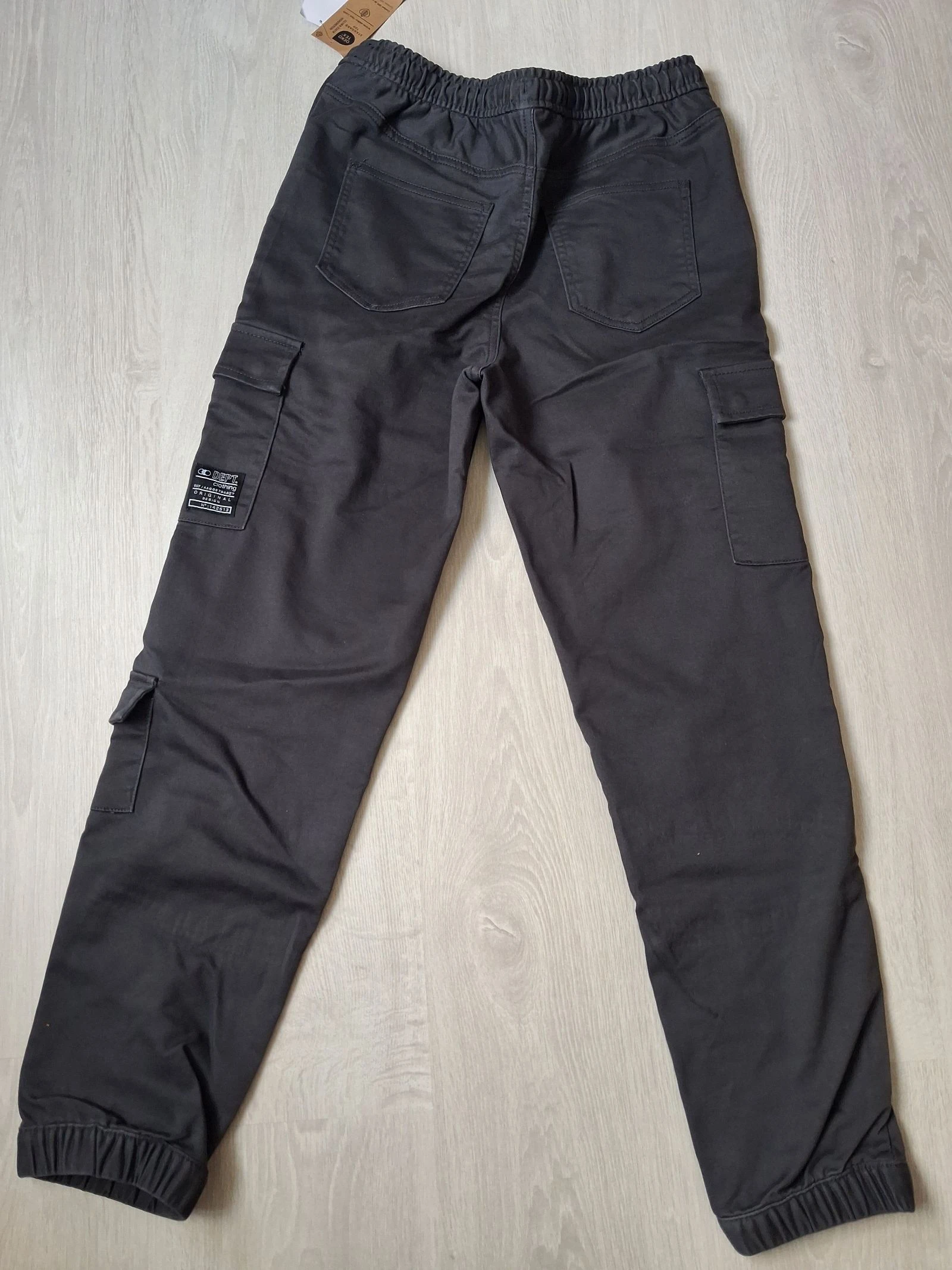 Calça Cargo Jogger Kiabi Cinza Antracita PP / 16 anos (Nova) – photo 5